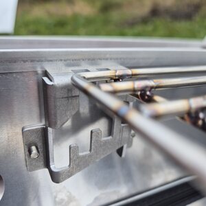AURORAW Grate and holders for two stoves cooker box